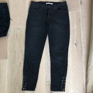 Levi’s 711 Ankle Jeans